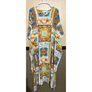 Woman's Cabernet lounging gown size 1X